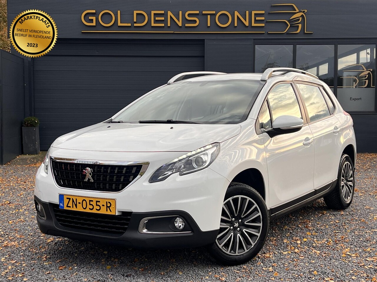 Peugeot 2008 - 1.2 PureTech Blue Lion Navi,Airco,Cruise,PDC,N.A.P,APK tot 06-2025 - AutoWereld.nl