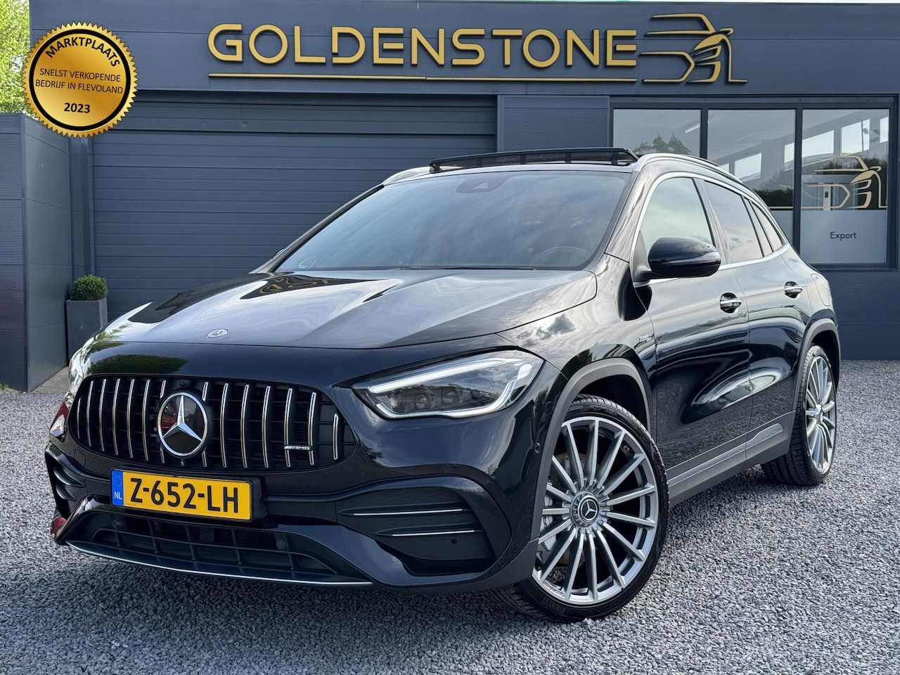 Mercedes-Benz GLA-Klasse - AMG 35 4MATIC 1e Eigenaar,Burmester Soundsystem,Panoramadak,Trekhaak,Kuipstoelen,Ambient L - AutoWereld.nl