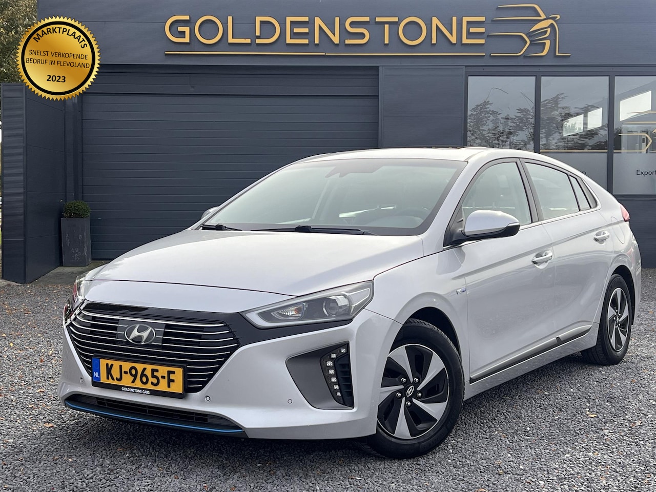 Hyundai IONIQ - 1.6 GDi First Edition 2e Eigenaar,Navi,Schuifdak,Camera,Cruise,Clima,N.A.P,APK bij Aflever - AutoWereld.nl