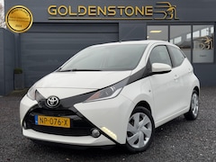 Toyota Aygo - 1.0 VVT-i x-play 2e Eigenaar, Navi, Airco, Cruise, Camera, Elek Ramen, N.A.P, APK tot 03-2