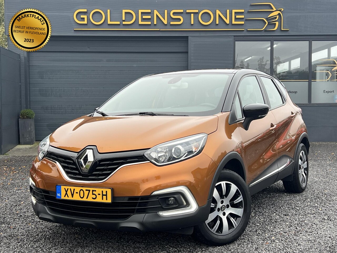 Renault Captur - 0.9 TCe Intens 2e Eigenaar,Navi,Clima,Cruise,PDC,Trekhaak,APK tot 01-2026 - AutoWereld.nl