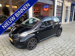 Toyota Aygo - 1.0-12V Access AIRCO/NETTE STAAT