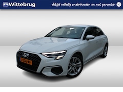 Audi A3 Sportback - 35 TFSI 150pk S-Tronic Business edition / LED / Navigatie / PDC Achter / 17" LMV