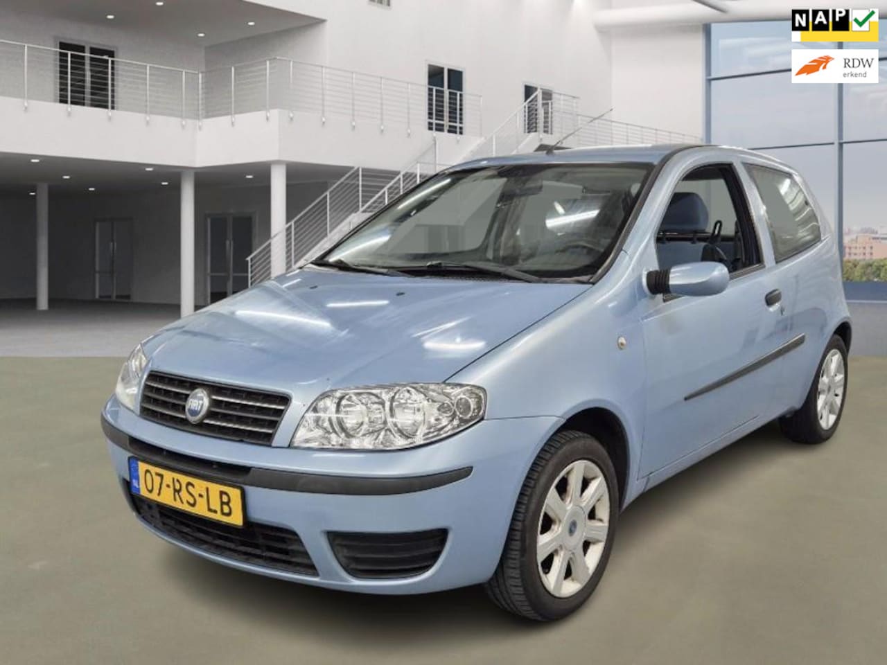 Fiat Punto - 1.4-16V Dynamic 1.4-16V Dynamic - AutoWereld.nl