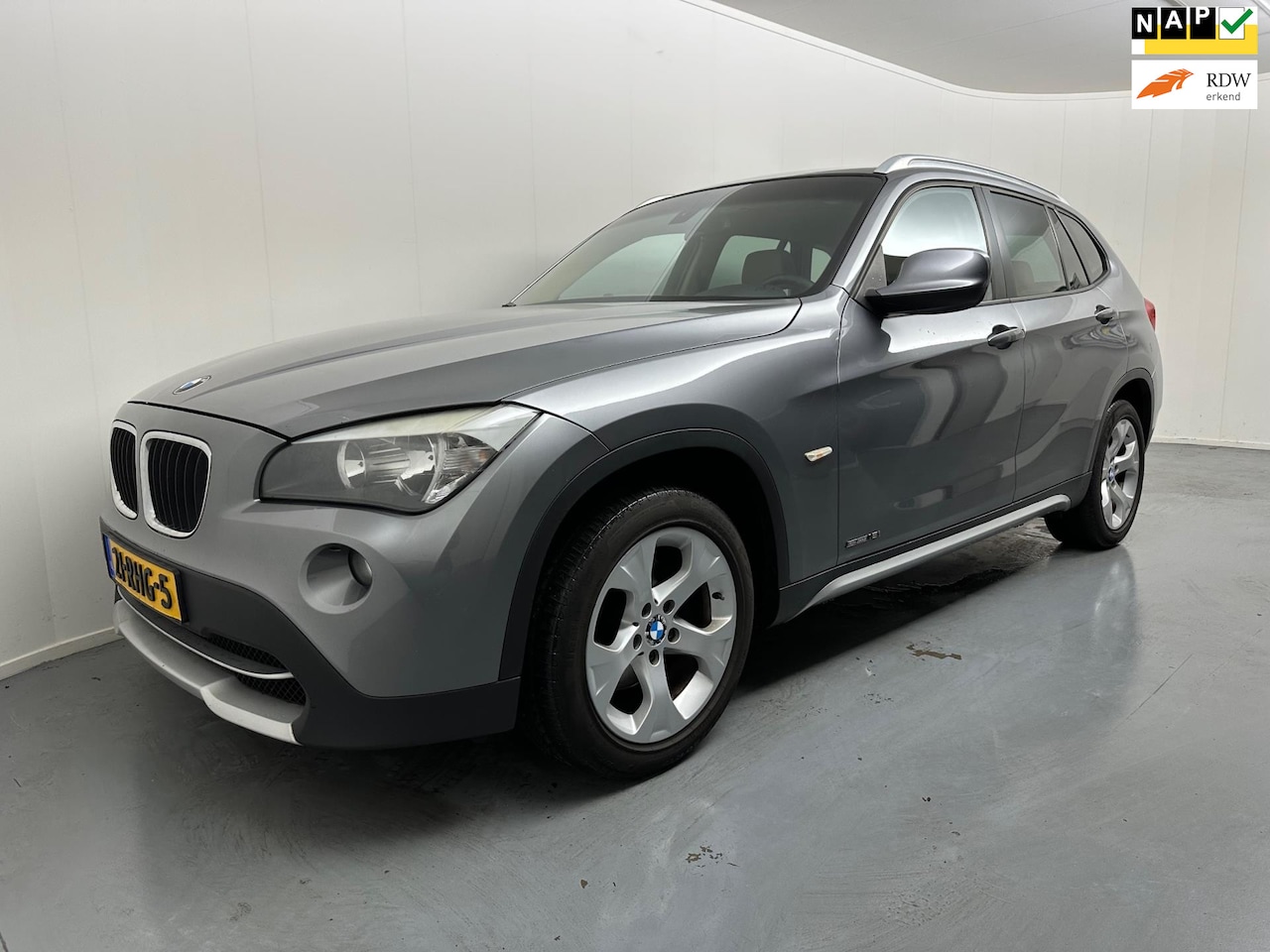 BMW X1 - SDrive18i Executive # Leder # Navi # Clima # 1e Eigenaar # Nap - AutoWereld.nl