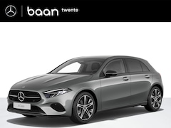 Mercedes-Benz A-klasse - A 180 Star Edition Luxury Line | Nightpakket | Panoramadak | 360* Camera | Stoelverwarming