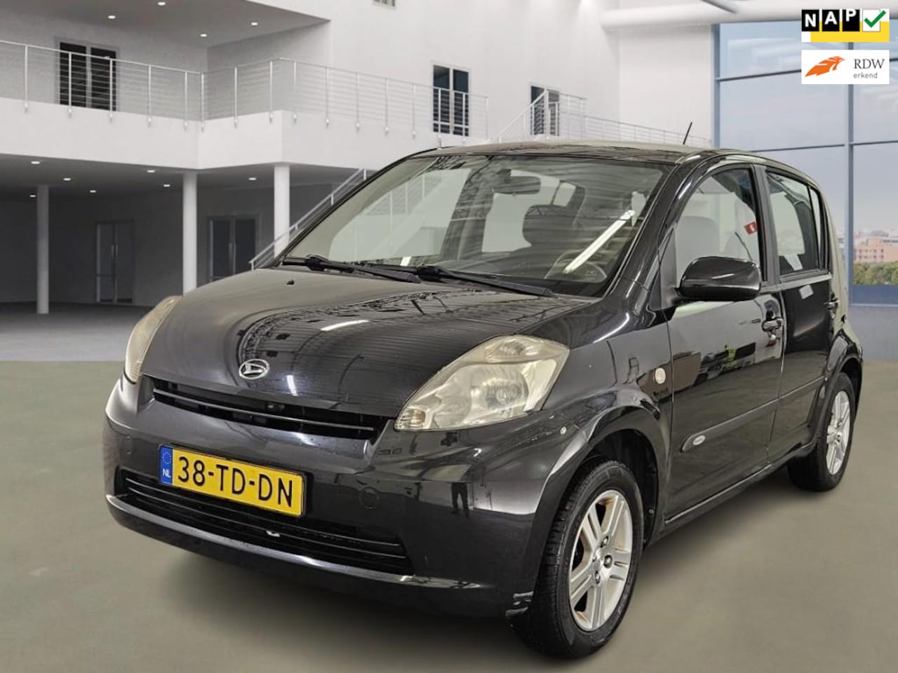 Daihatsu Sirion 2 - 1.0-12V Trend 1.0-12V Trend - AutoWereld.nl