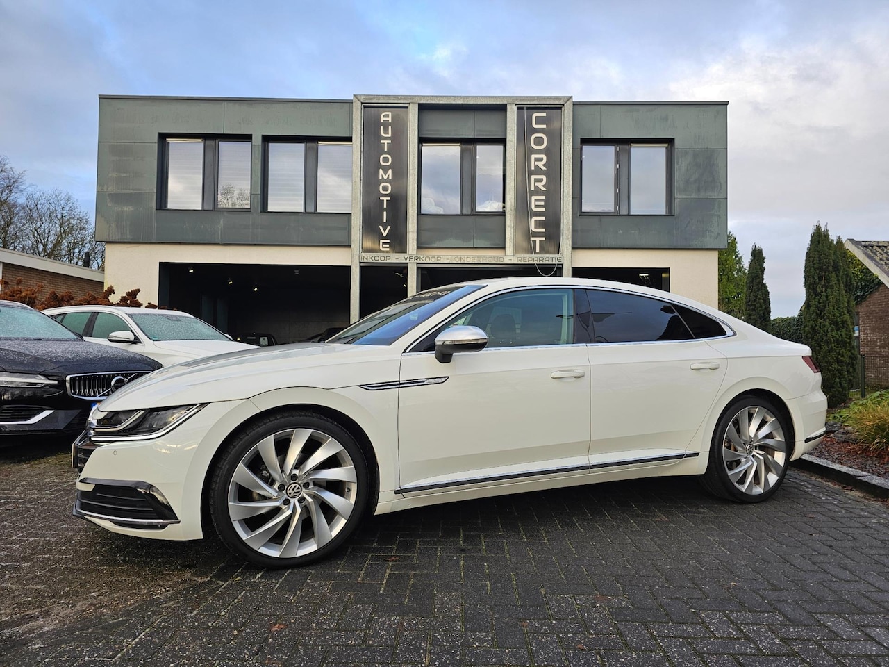 Volkswagen Arteon - 2.0 TSI Elegance Business |Keyless|Virtual|LED| - AutoWereld.nl