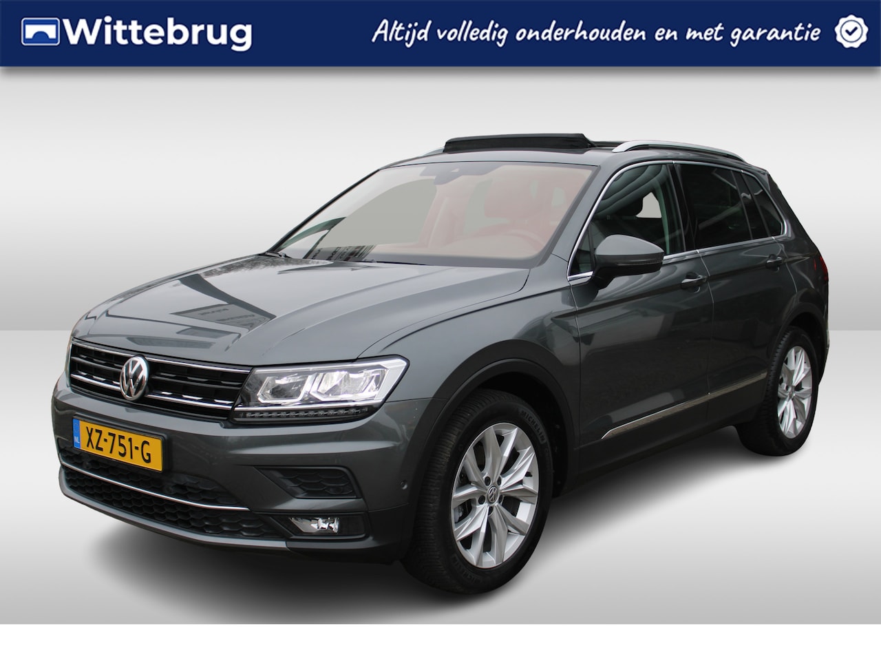 Volkswagen Tiguan - 1.5 TSI ACT 15opk Highline DSG Automaat / Panoramadak / LED / Virtual Cockpit / Afneembare - AutoWereld.nl