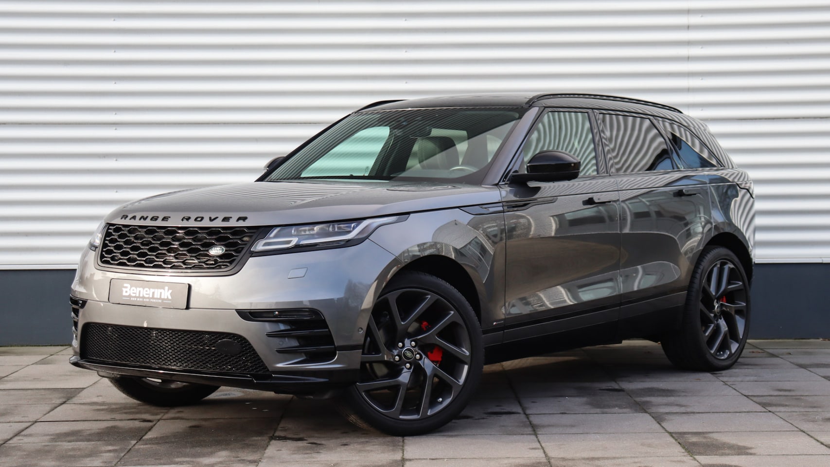 Land Rover Range Rover Velar - 2.0 P250 Turbo AWD R-Dynamic S | Meridian | Panoramadak | Matrix LED | Surround View - AutoWereld.nl