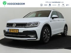 Volkswagen Tiguan - 1.5 TSI ACT Highline Business R | Panoramadak | Trekhaak | Keyless | Achteruitrijcamera |