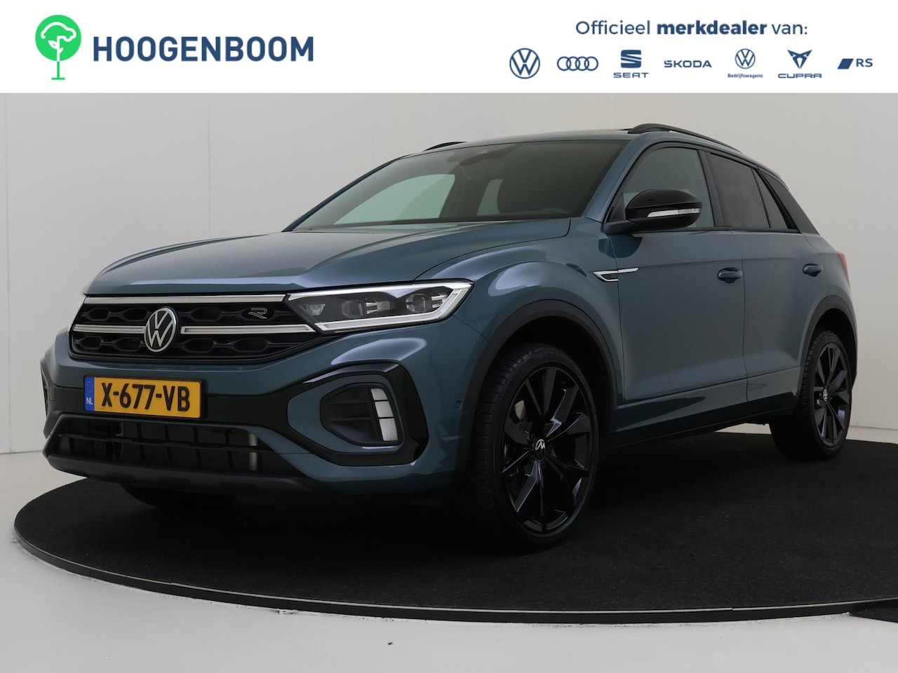 Volkswagen T-Roc - 1.5 TSI R-Line Business | Panoramadak | Parkeerassistent | LED matrix verlichting | Stoelv - AutoWereld.nl