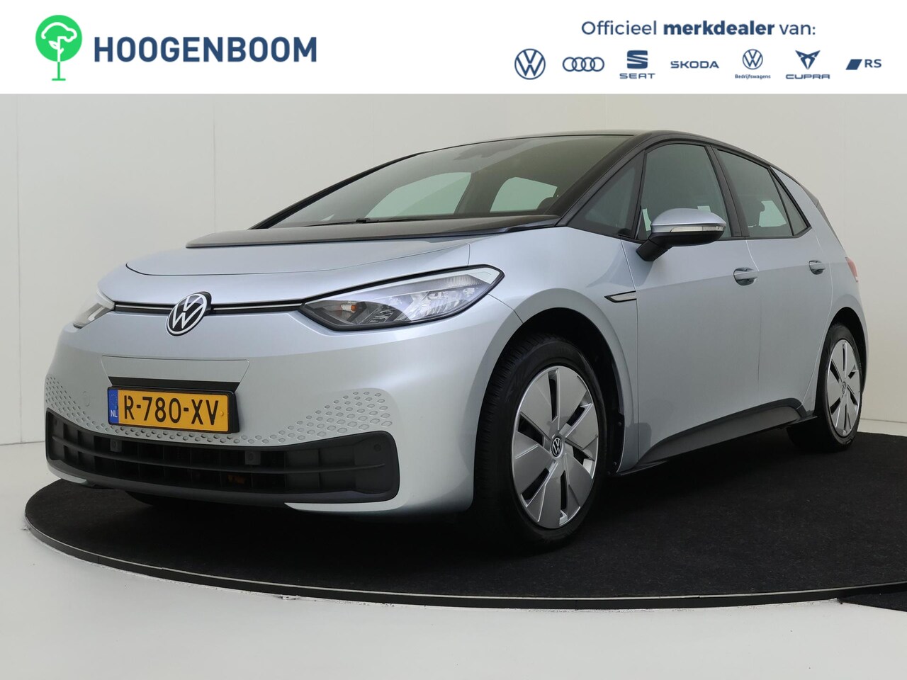 Volkswagen ID.3 - Pure 45 kWh | Parkeersensoren | Voorklimatisering | Navigatie | Sfeerverlichting | CarPlay - AutoWereld.nl