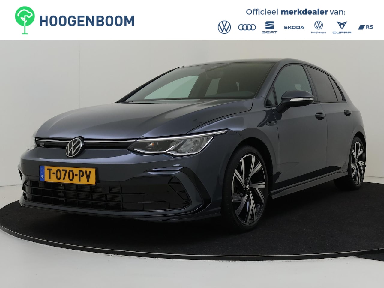 Volkswagen Golf - 1.5 eTSI R-Line | Navigatie | Sfeerverlichting | Parkeersensoren | CarPlay | Adaptieve Cru - AutoWereld.nl