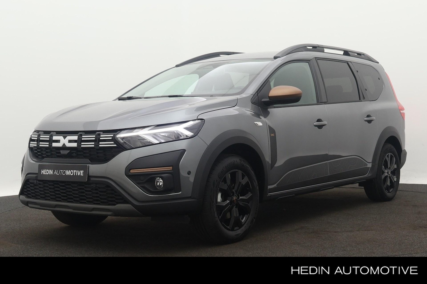 Dacia Jogger - 1.6 Hybrid 140 Extreme 7p. | Navigatiesysteem | Airconditioning | Parkeersensoren voor en - AutoWereld.nl