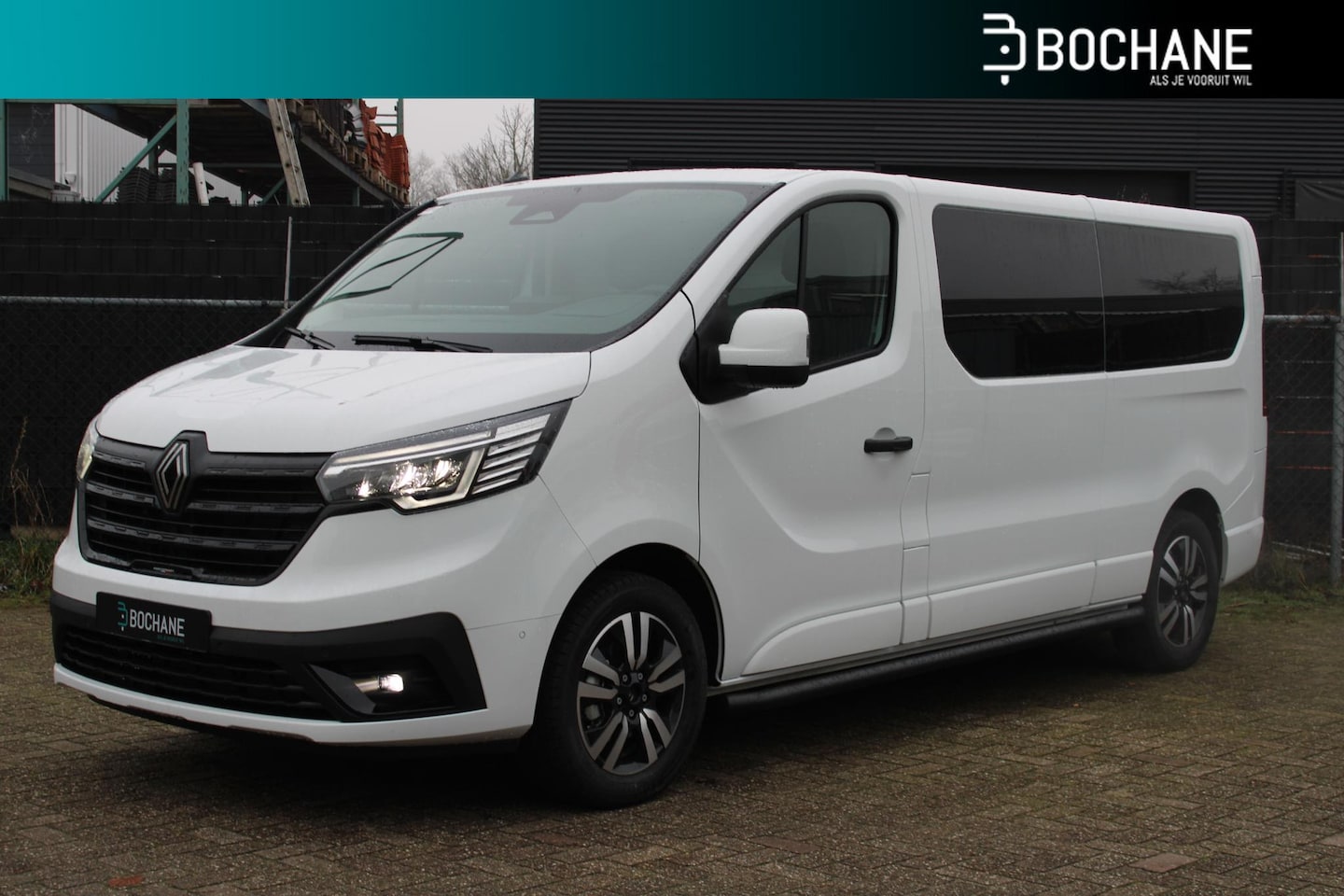 Renault Trafic - 2.0 Blue dC1 150 EDC T30 L2H1 Extra ANNIVERSARY PAKKET € 34.640,- rijklaar!! - AutoWereld.nl