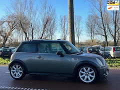 MINI Cooper S - 1.6 PANOLEDERAPKKOOPJE