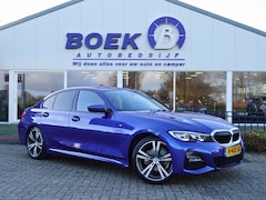 BMW 3-serie - 320i 184PK AUT Executive Edition M-SPORT H-LEER | LED | LMV | PDC V+A | NAVI