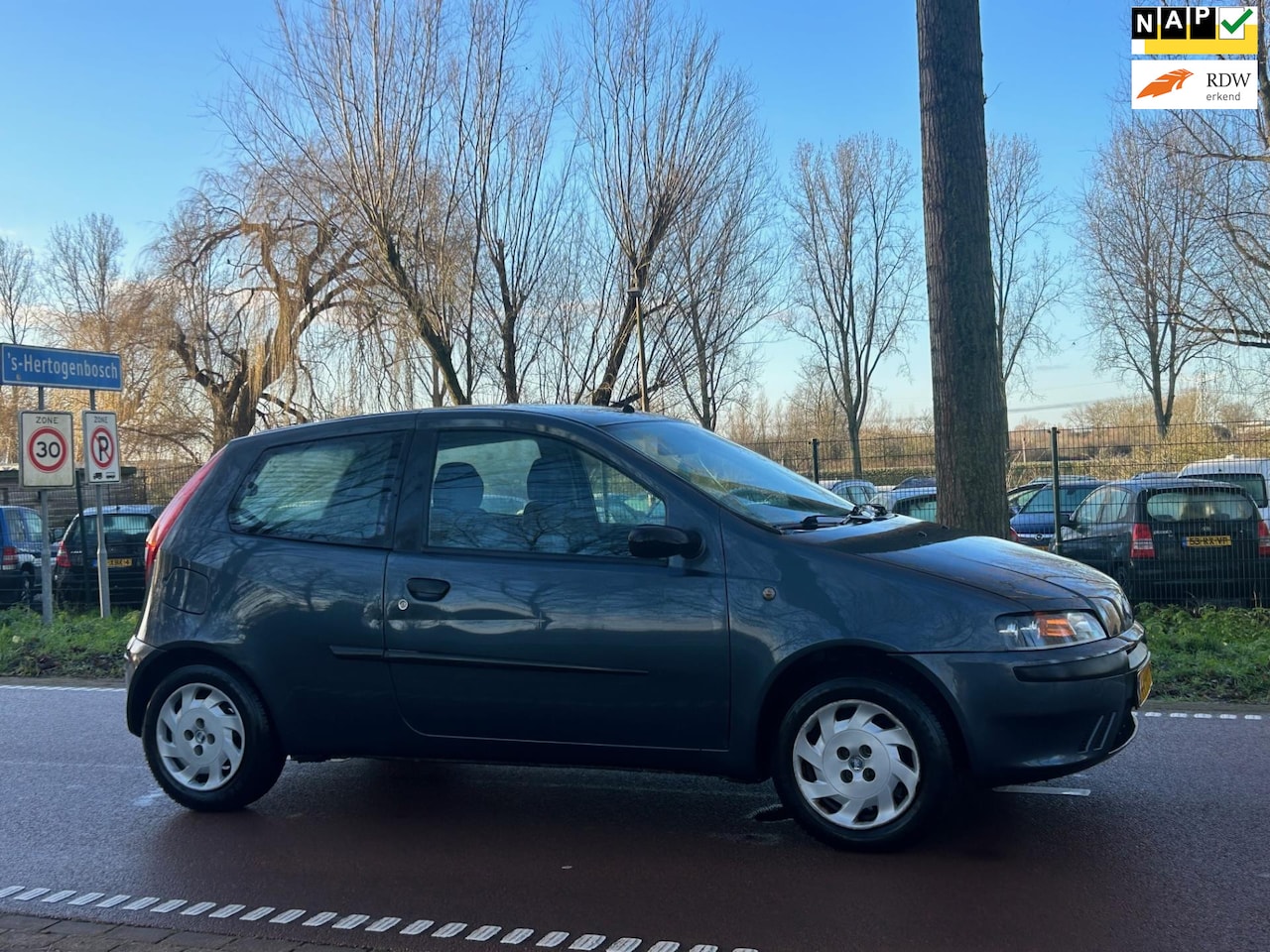 Fiat Punto - 1.2 ELX AIRCO!APK!KOOPJE! - AutoWereld.nl