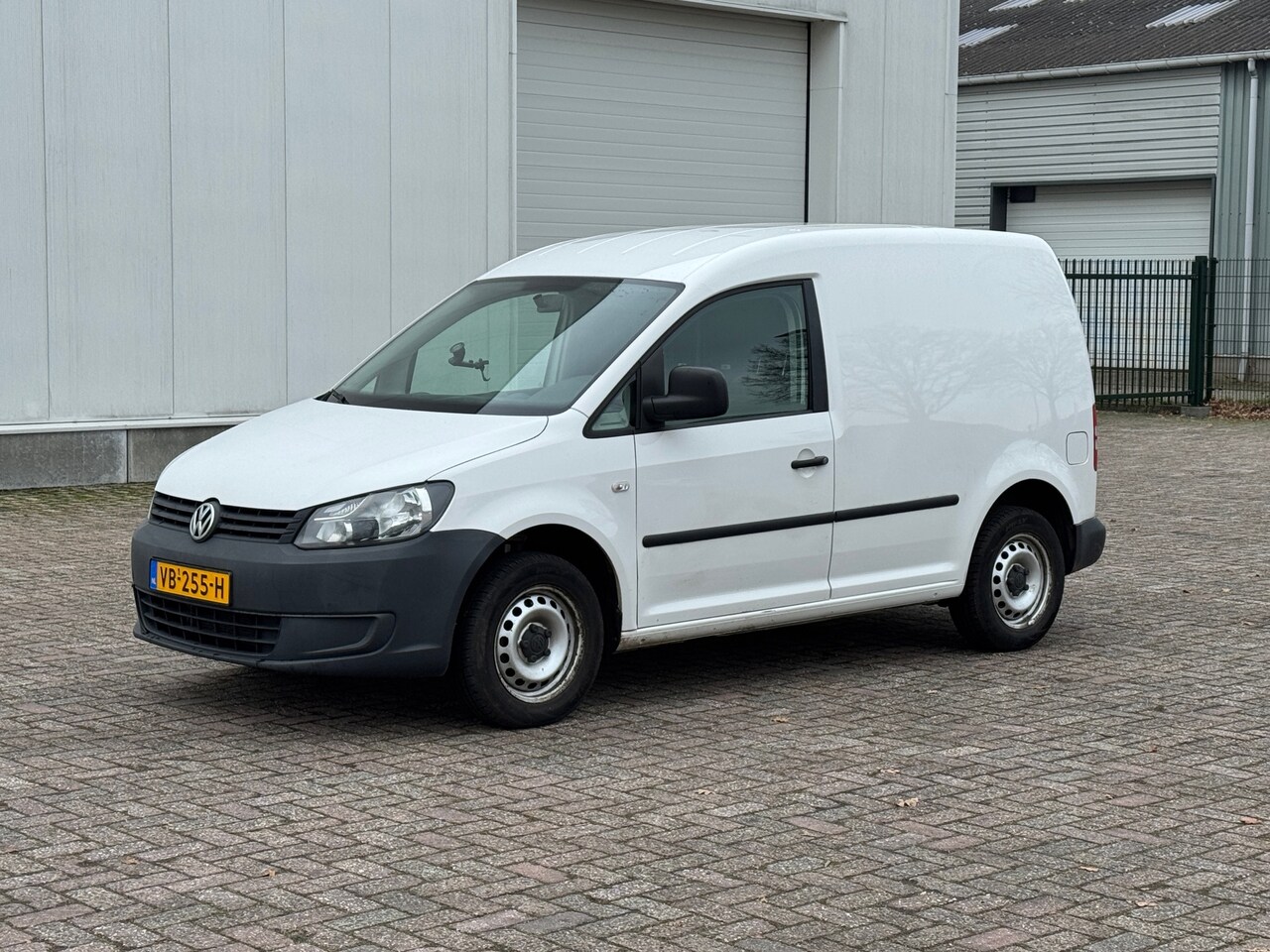 Volkswagen Caddy - 1.6 TDI Economy Baseline 1.6 TDI Economy Baseline - AutoWereld.nl