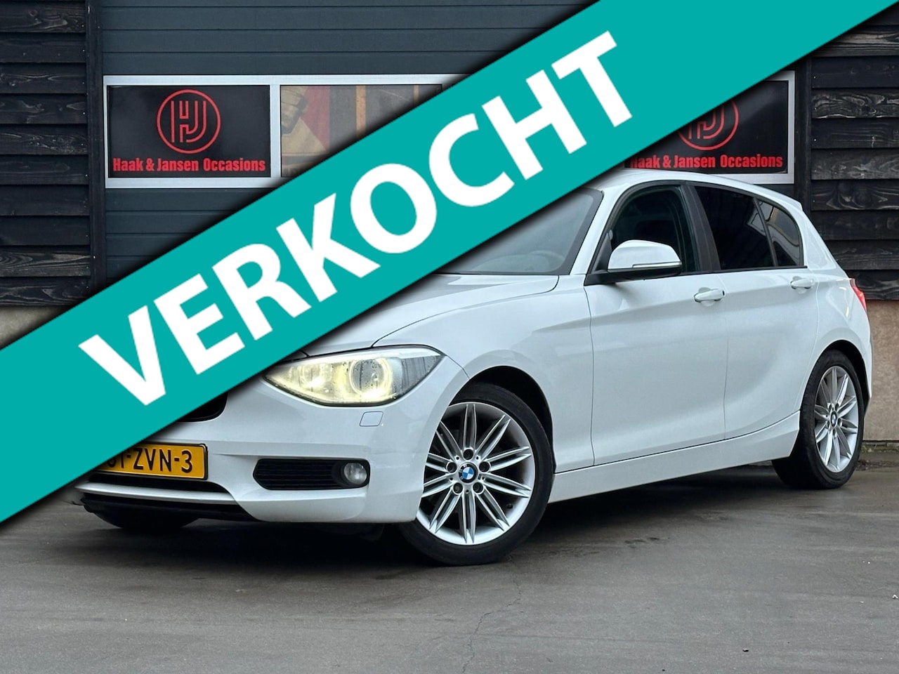 BMW 1-serie - 116i EDE Upgrade Edition - Leder -Navi -NAP - AutoWereld.nl