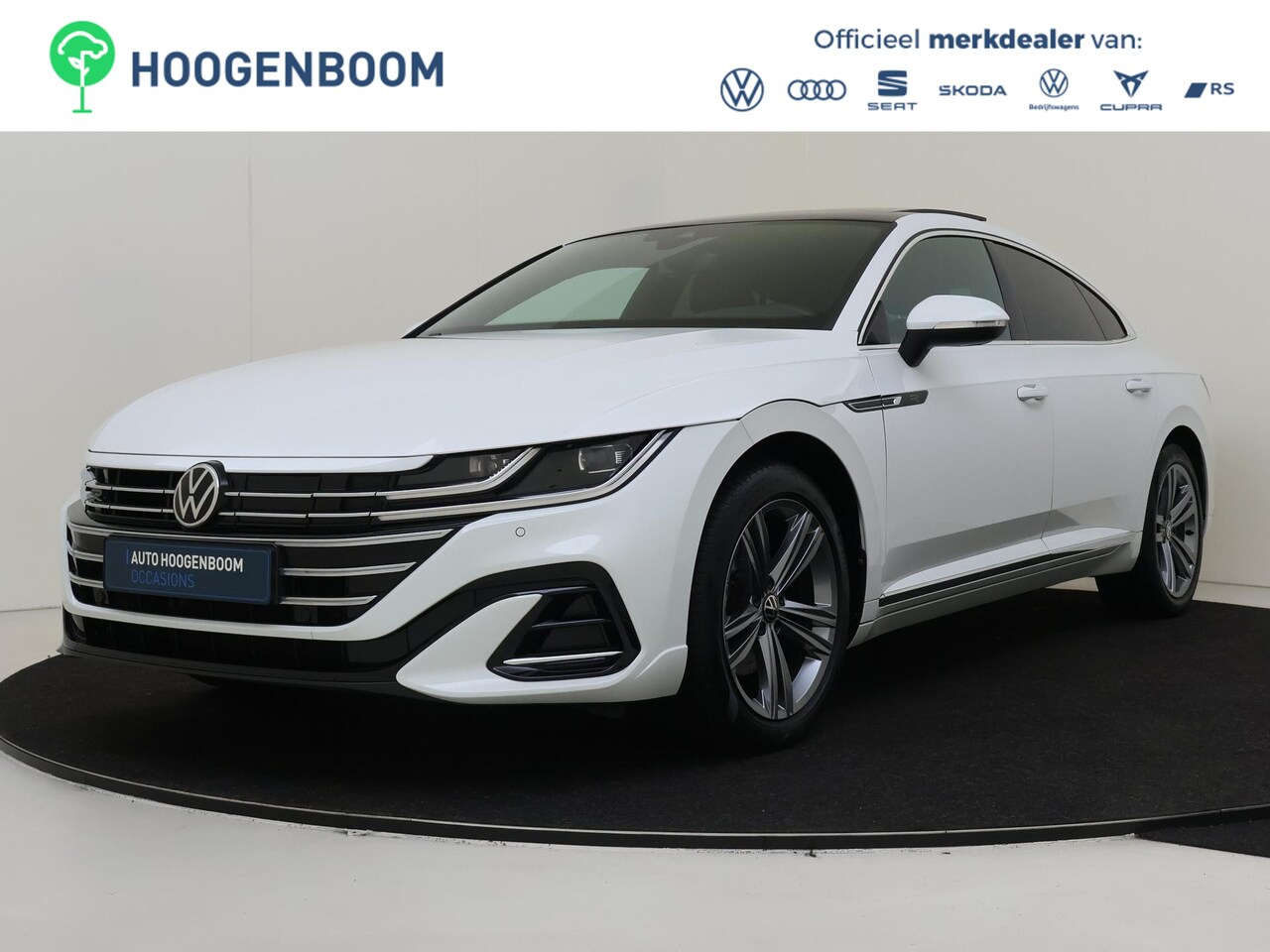 Volkswagen Arteon - 1.4 TSI eHybrid R-Line Business+ | Panoramadak | Trekhaak | Standkachel | Stoelverwarming - AutoWereld.nl