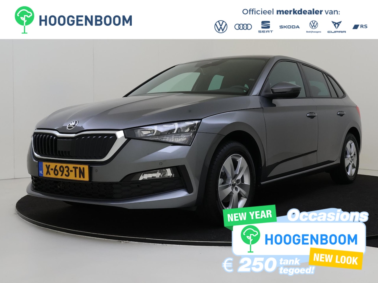 Skoda Scala - 1.0 TSI Sport Business | CarPlay | Parkeersensoren | Climate control | Draadloze telefoonl - AutoWereld.nl