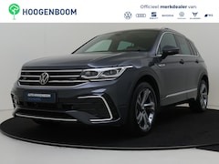 Volkswagen Tiguan - 1.4 TSI eHybrid R-Line Business+ | Panoramadak | Trekhaak | 360 camera | Lederen bekleding