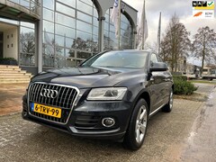 Audi Q5 - 2.0 TFSI quattro Pro Line aut , panoramad., leder int