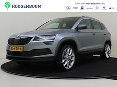 Skoda Karoq - 1.5 TSI ACT Style Business | Panoramadak | Keyless | Achteruitrijcamera | Stoelverwarming