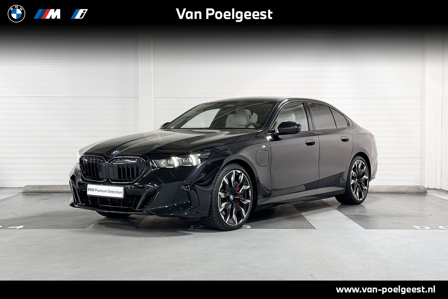 BMW 5-serie - Sedan 550e xDrive l M-Sport Pro l B&W - AutoWereld.nl