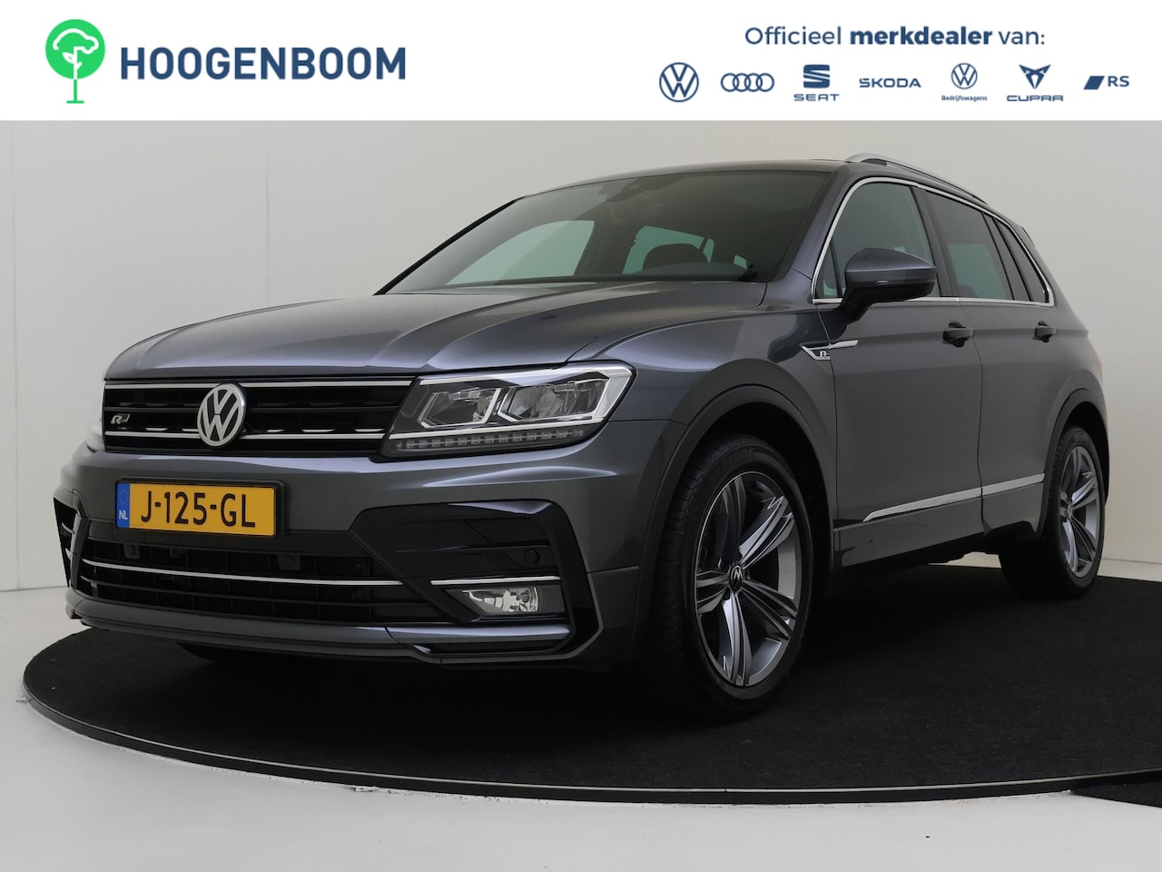 Volkswagen Tiguan - 1.5 TSI ACT Highline Business R | Panoramadak | Stoelverwarming | Digital Cockpit Pro | Vo - AutoWereld.nl