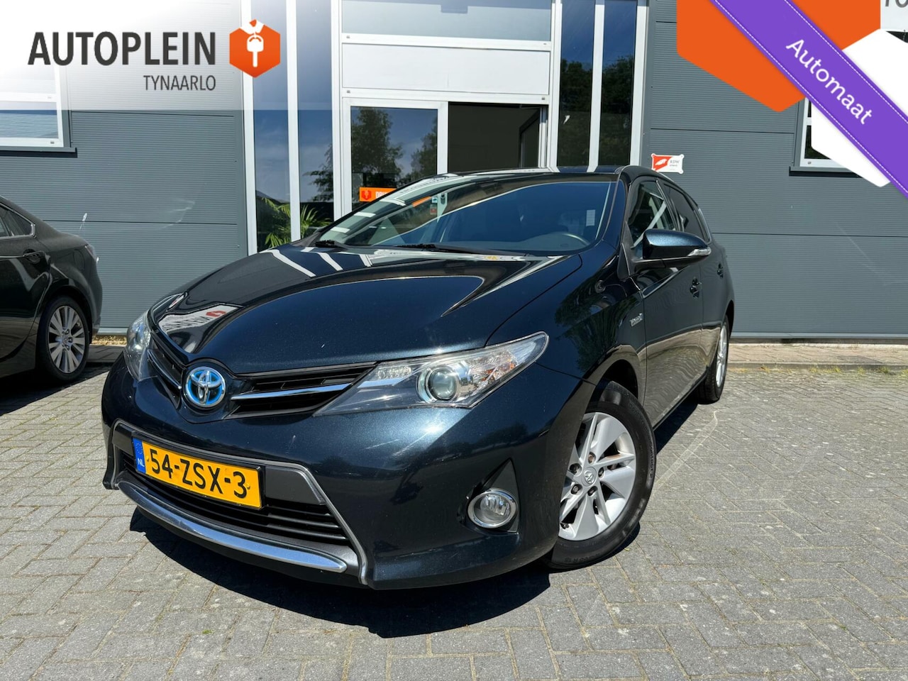 Toyota Auris - 1.8 Hybrid Aspiration|1e eigenaar|Navi|Camera|Cruise| - AutoWereld.nl