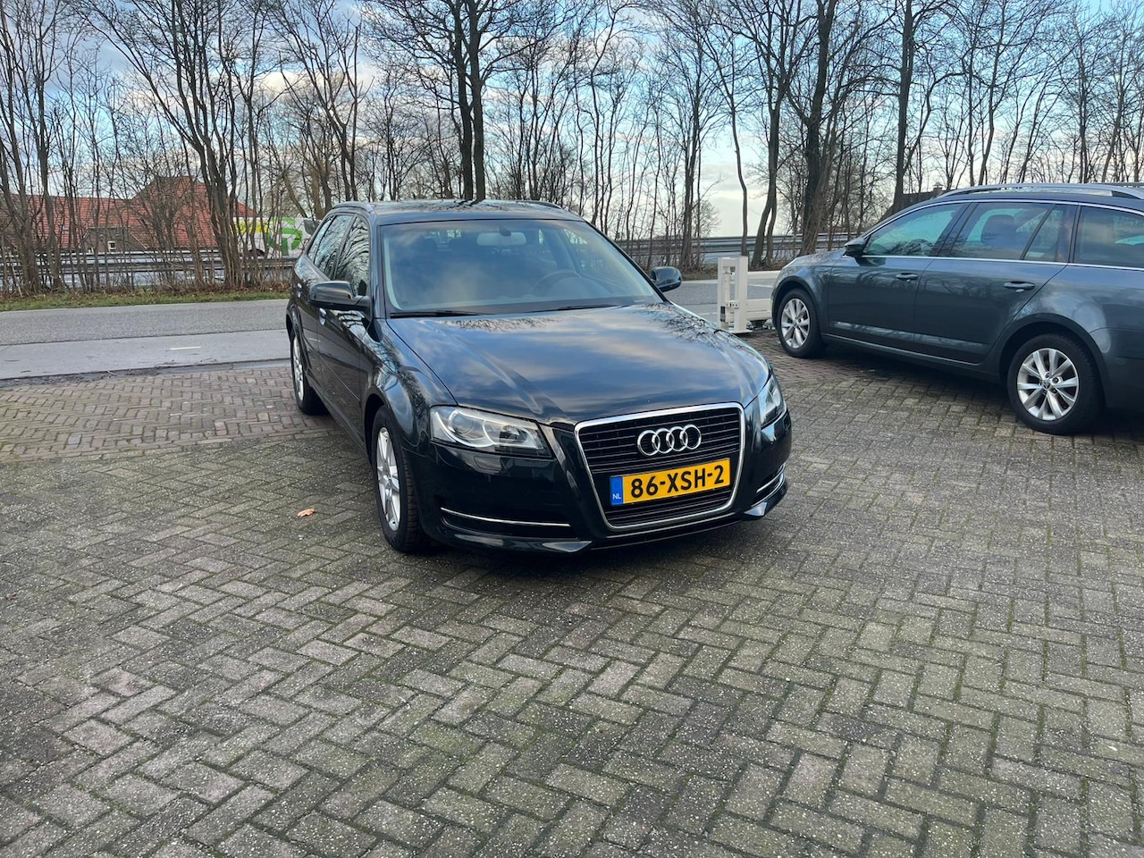 Audi A3 Sportback - 1.2 TFSI Attraction Advance CRUISE NAVI CLIMA - AutoWereld.nl