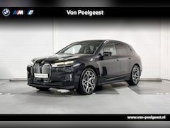 BMW iX - xDrive50 Driving Assistance | 22 inch LM Aerodynamic | Stoelen-pakket