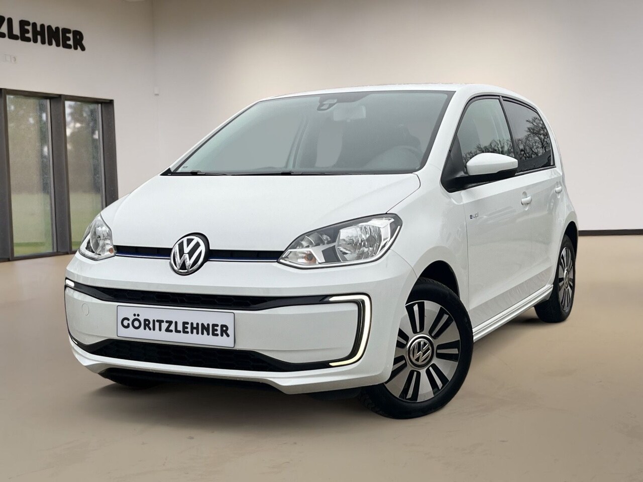 Volkswagen e-Up! - e-up! 82pk 5D | 15 Inch | Verwarmbare voorstoelen | - AutoWereld.nl