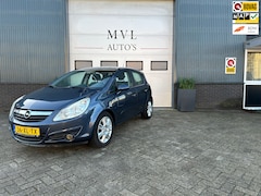 Opel Corsa - 1.4-16V Cosmo / Nap / Vol automaat