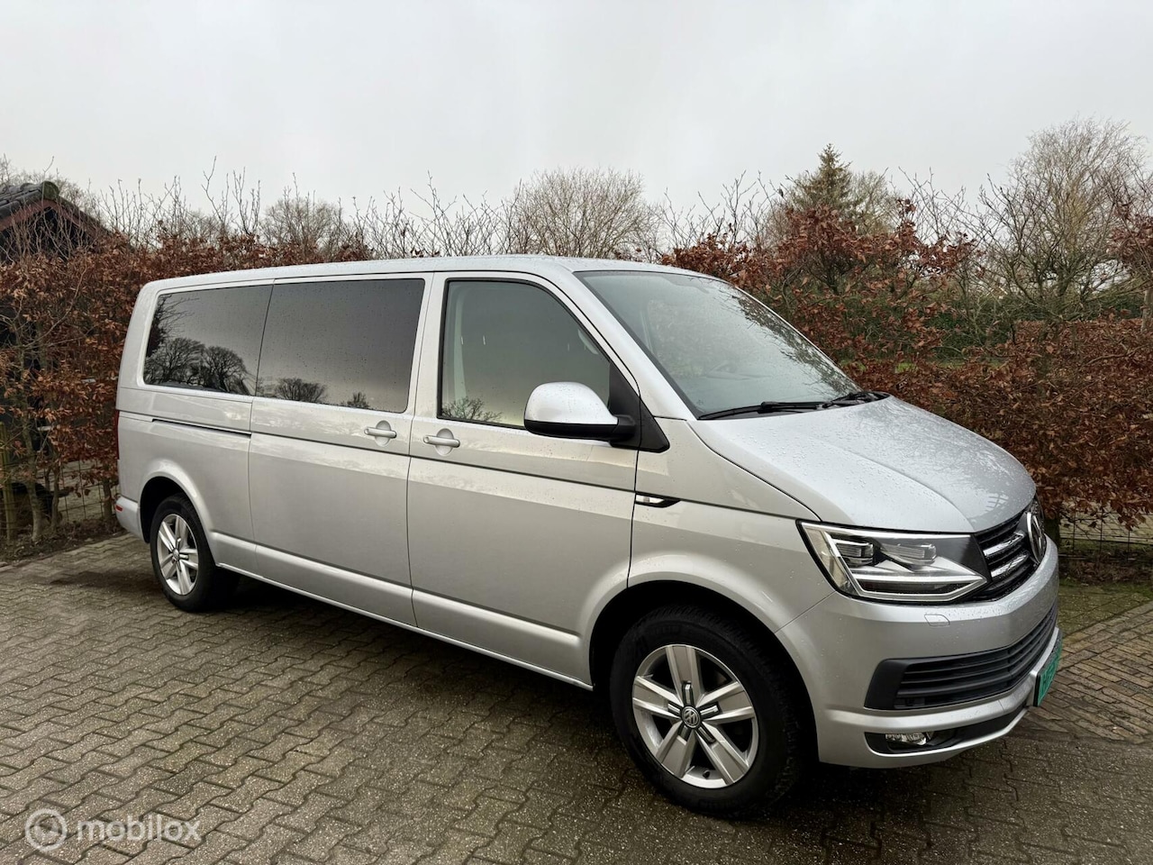 Volkswagen Transporter - 2.0 TDI L2H1 Highline Uniek mooi! 70dkm - AutoWereld.nl