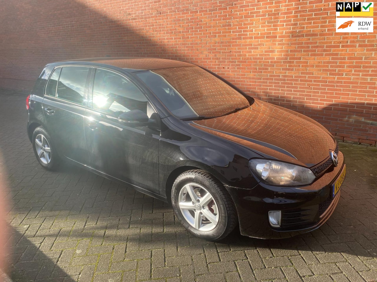 Volkswagen Golf - 1.4 TSI Trendline Cruise PDC - AutoWereld.nl