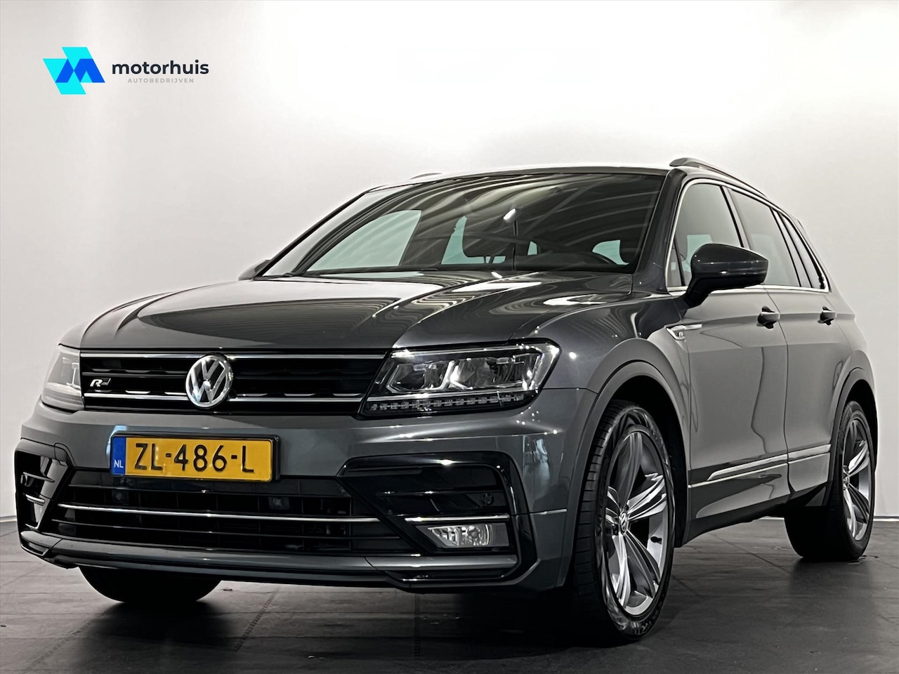 Volkswagen Tiguan - 1.5 TSI ACT 150pk DSG Highline Business R - AutoWereld.nl