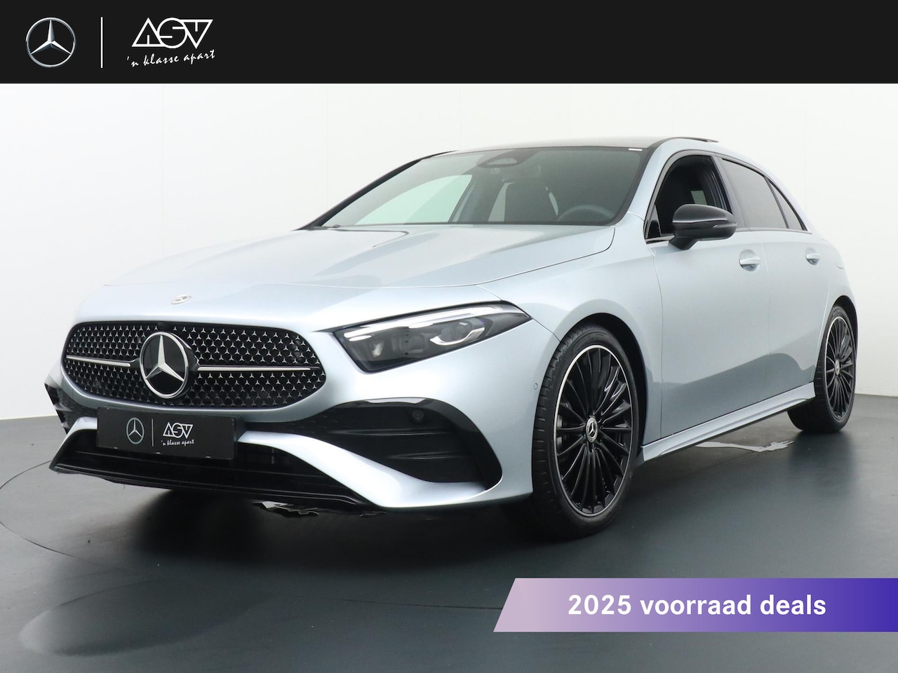 Mercedes-Benz A-klasse - 180 Star Edition AMG Line | Panorama - Schuifdak | Multibeam Led | Sfeerverlichting | Voor - AutoWereld.nl