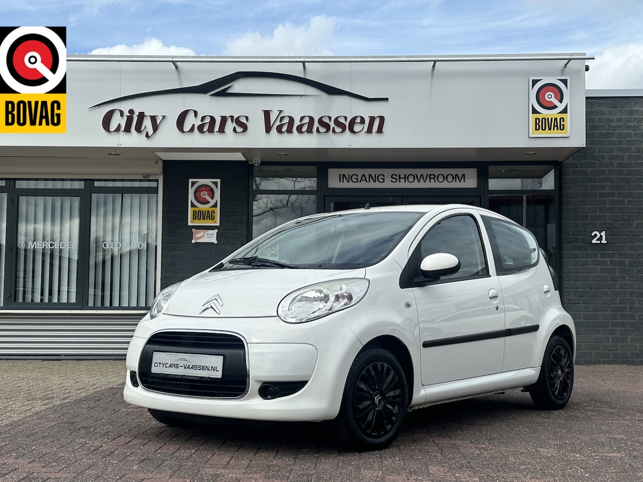 Citroën C1 - 1.0-12V Ambiance 68 pk nieuwe apk airco toerenteller 5 deurs elktr pakket - AutoWereld.nl