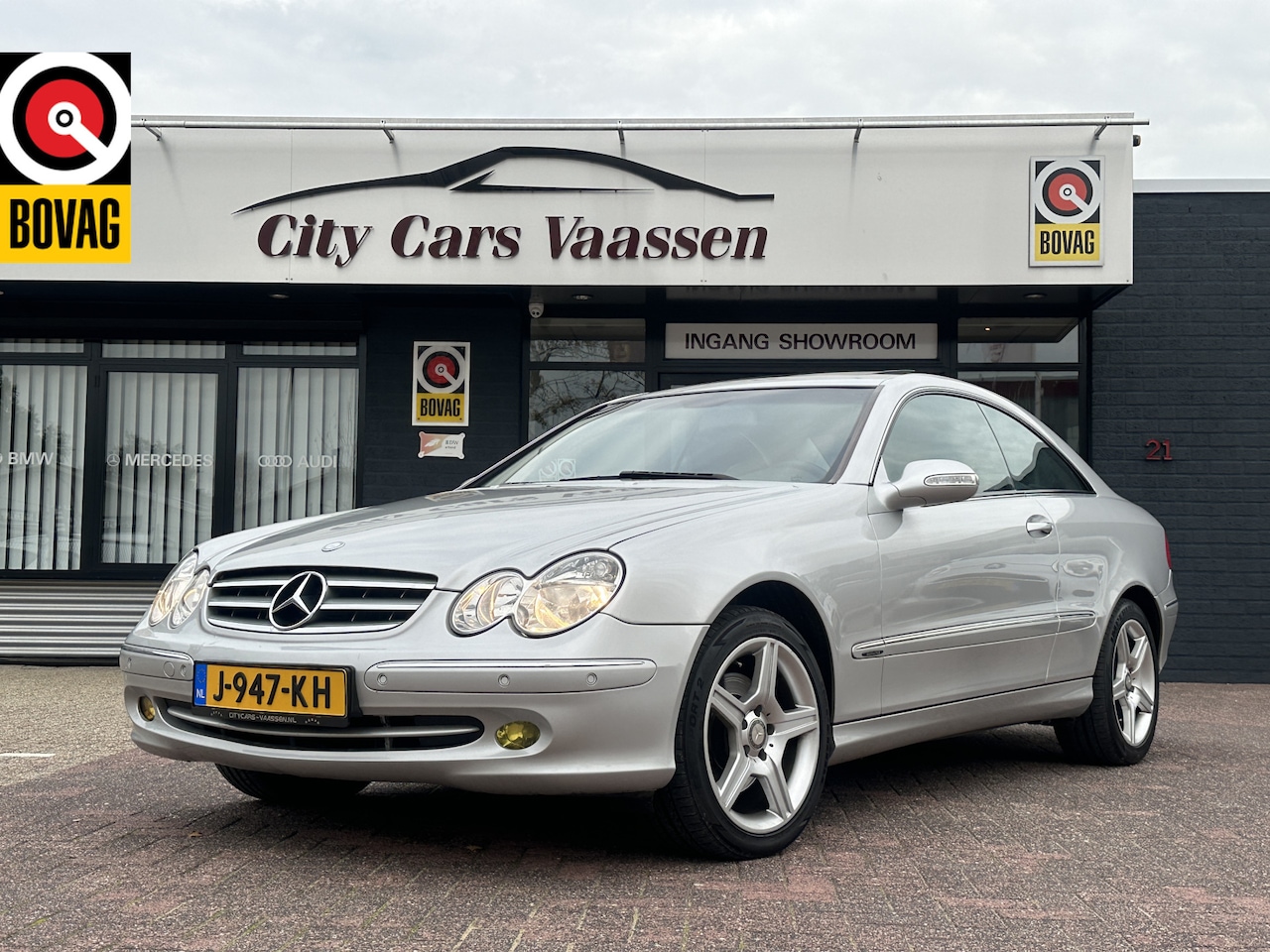 Mercedes-Benz CLK-klasse Coupé - 240 Elegance automaat youngtimer navi climate ctr cruise ctr schuif-kanteldak lmv 16 inch - AutoWereld.nl