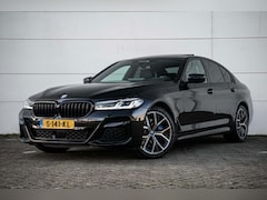 BMW 5-serie - 530e xDrive High Executive M-Pakket |ACC|Laser|Schuifdak|Carplay|