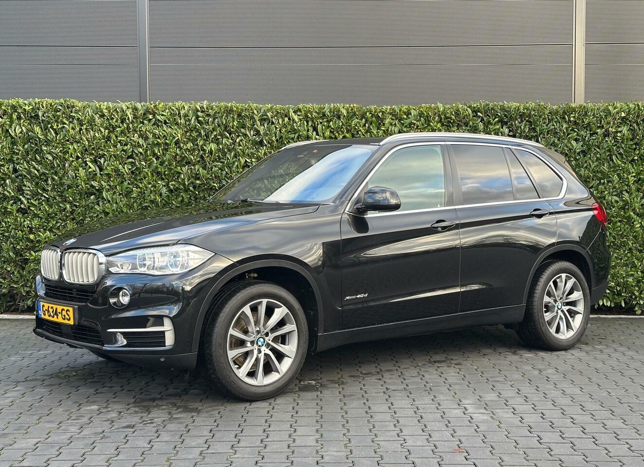 BMW X5 - xDrive40d M-SPORT, PANO, COMFORT, HUD, DODEHOEK, 360 CAMERA, STOELVERWARMING, STUURVERWARM - AutoWereld.nl