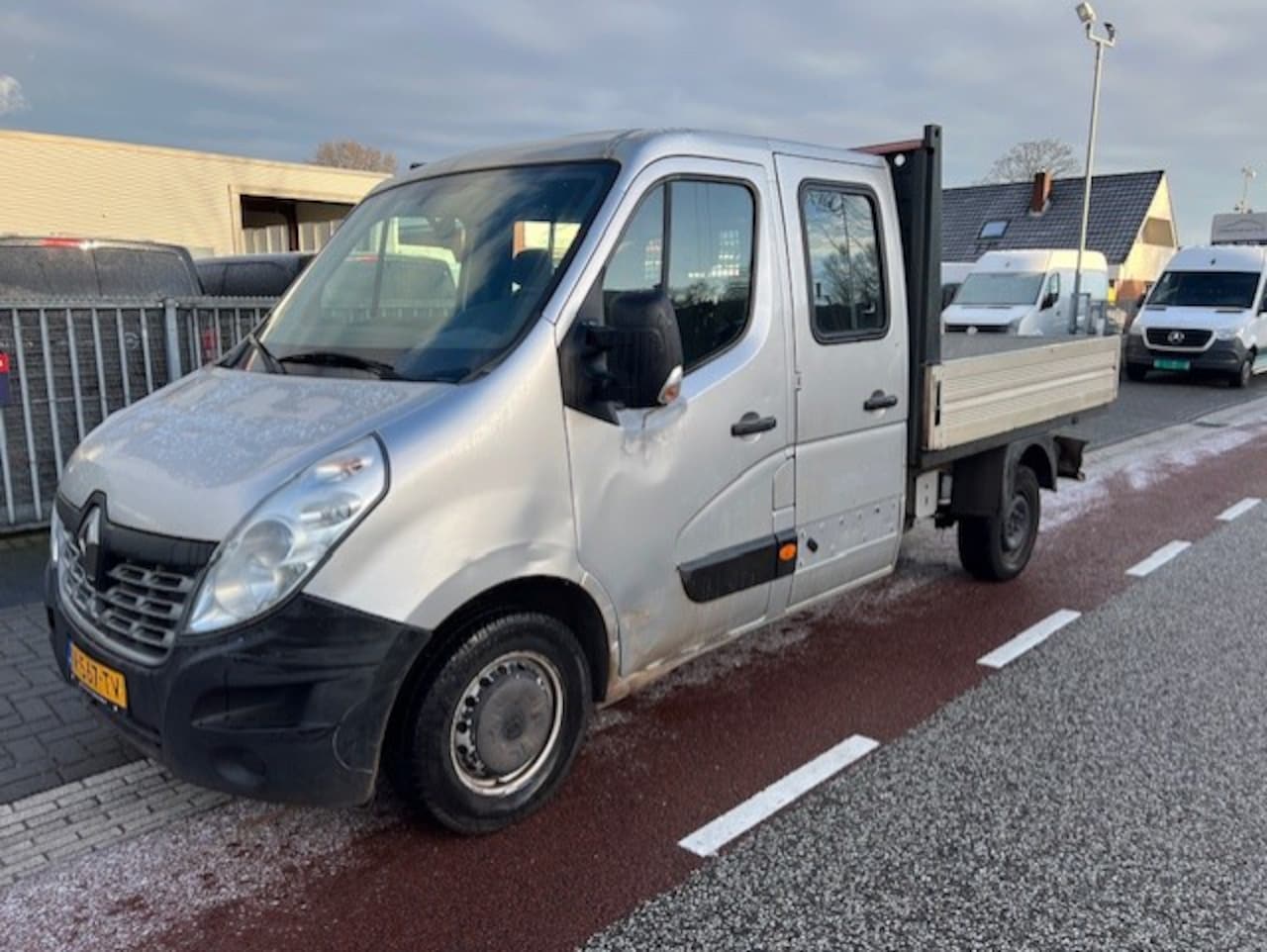 Renault Master - T35 2.3 dCi DC 7P PICKUP PRITSCHE EURO6 63.000KM - AutoWereld.nl