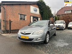 Opel Astra - 1.4 Selection ( Airco + Elektrische ramen )