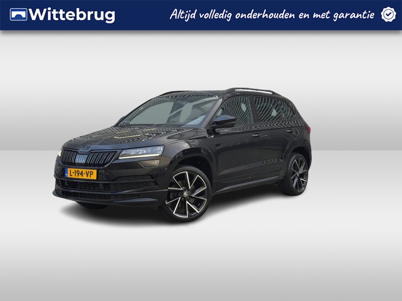 Skoda Karoq - 1.5 TSI ACT Sportline Business / Panoramadak / LED / Digitale Cockpit / Achteruitrijcamera - AutoWereld.nl