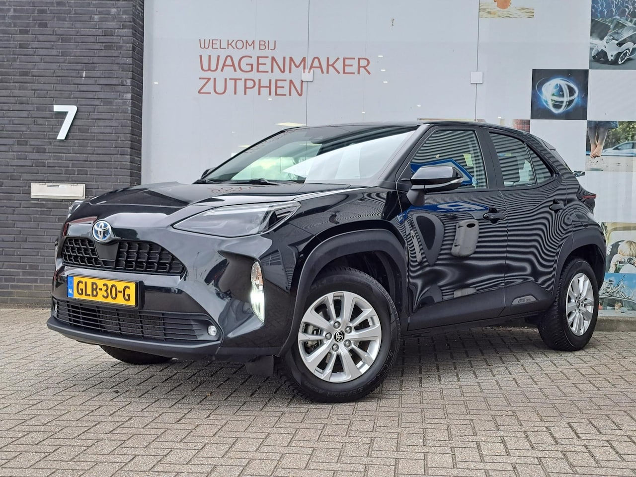 Toyota Yaris Cross - 1.5 Hybrid Active Automaat | ACHTERUITRIJCAMERA | AIRCO | CRUISE CONTROL | - AutoWereld.nl