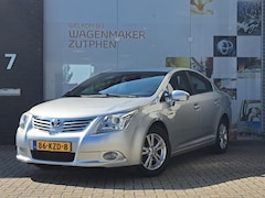 Toyota Avensis - 1.8 VVT-i Business | NETTE AUTO MET ONDERHOUDSBOEKJES | TREKHAAK | CRUISE CONTROL